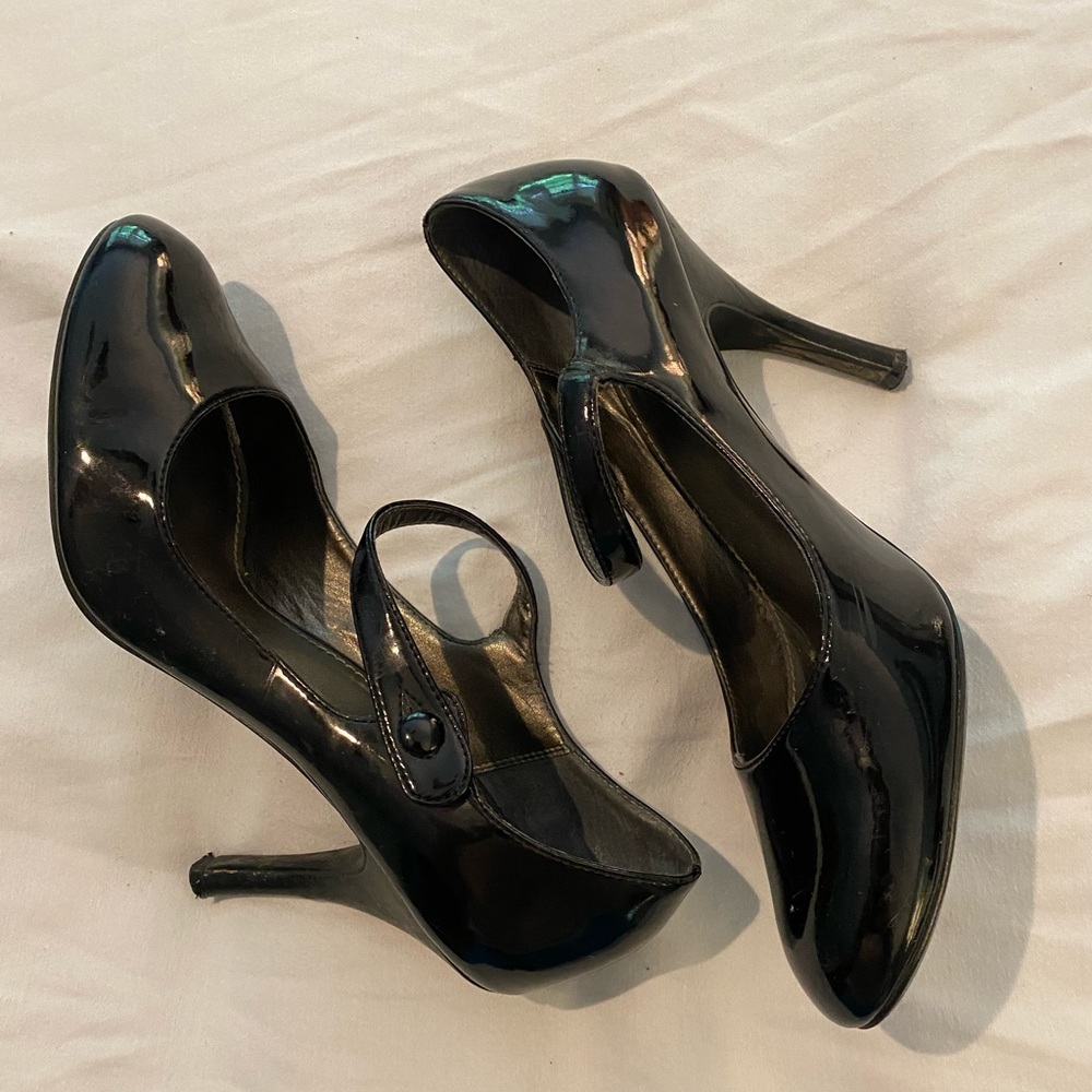 Paulo heel size 7.5